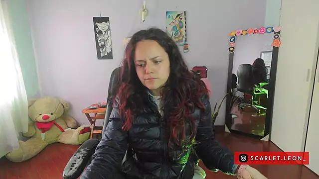 Dirty chat webcam: explore liveshows with versed models, from laying bare to fetishes, in a variety of sexy free adult webcams.