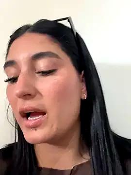 Scarlett_12 from StripChat is Freechat
