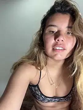 scarlett_lust from StripChat is Freechat