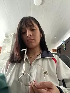 Scarlett_Millerw from StripChat is Freechat