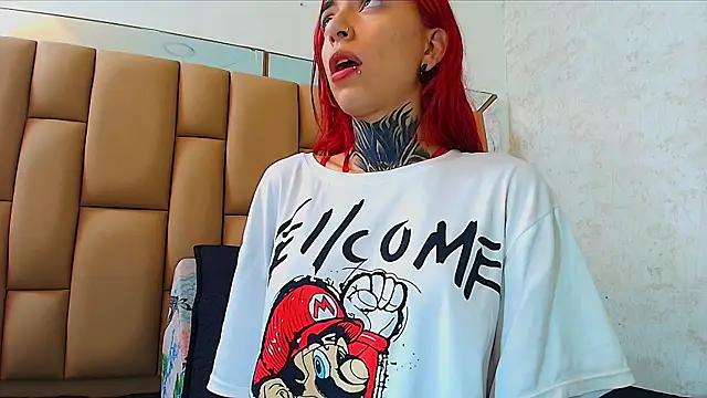scarlett_slim from StripChat is Freechat