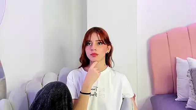 scarlett_smith_3 from StripChat is Freechat