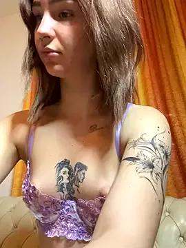 Scarlett_Spark on StripChat