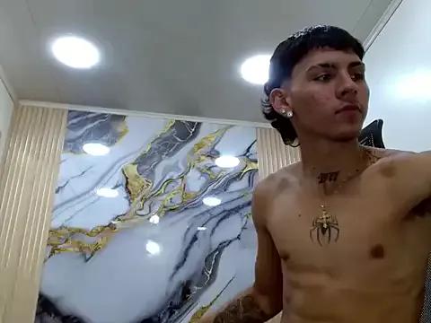 SebasAndAngela from StripChat is Freechat