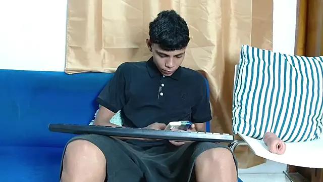 Sebastian_boy18 from StripChat is Freechat