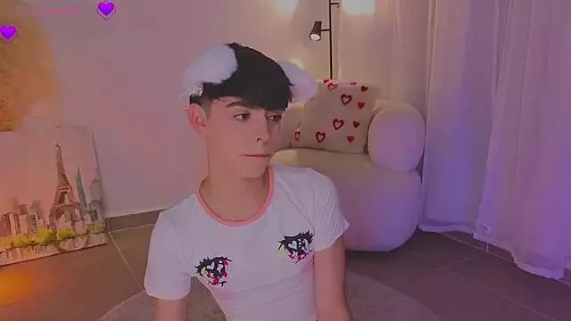 sebbyrose from StripChat is Freechat