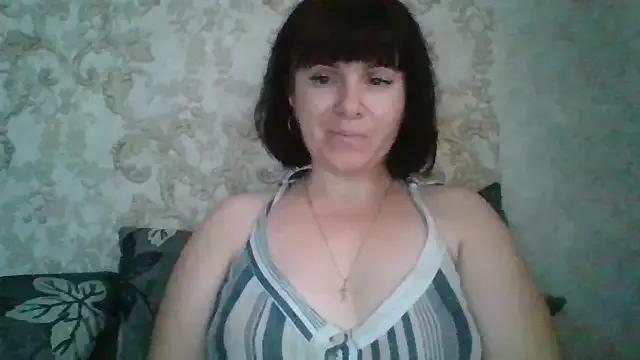 SecretSienna_ from StripChat is Freechat