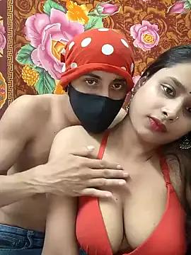 Photos of Seducing_couple from StripChat is Freechat