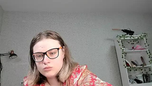 Seductive_She_Wolf from StripChat is Freechat