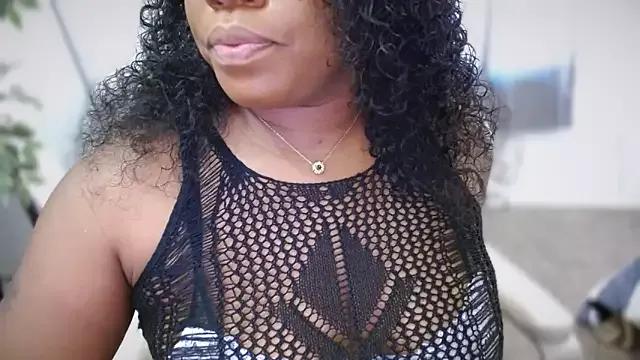 selena42 from StripChat