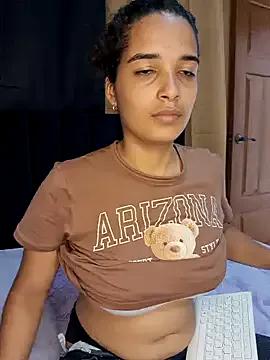 Selena_18x from StripChat