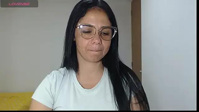 selena_ferri from StripChat