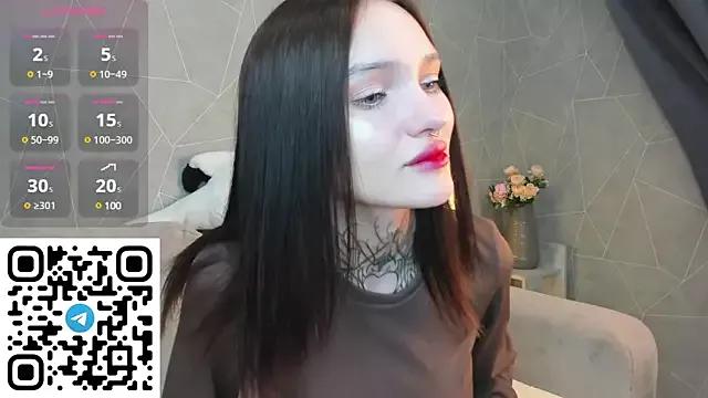Selena_Sharp from StripChat