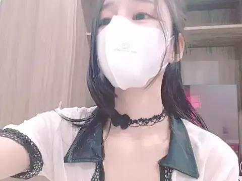SelenaBella18 from StripChat