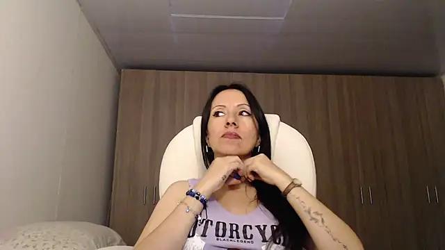 Selene93 from StripChat
