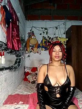 Selenne_Jones from StripChat