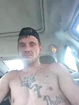 selfmadestud from StripChat is Freechat