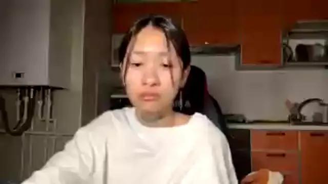 Selinabombastick from StripChat is Freechat
