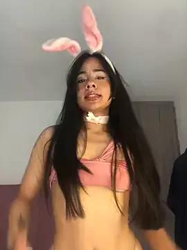 SelinaCatt_ from StripChat is Freechat