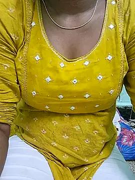 selvitamil03069 from StripChat is Freechat