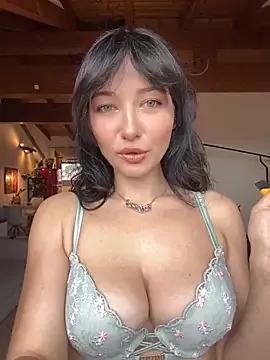 Photos of SempreAlexis from StripChat is Freechat