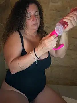 SempreDonatella from StripChat is Freechat