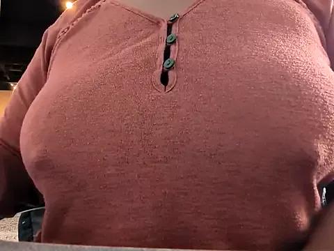 SensualATease from StripChat