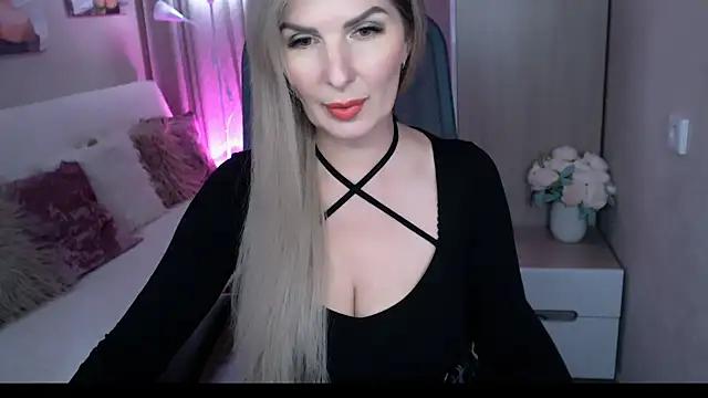 sensualEmilia from StripChat