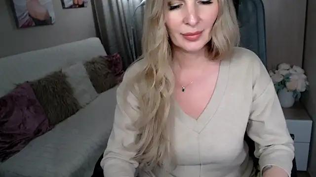 sensualEmilia from StripChat