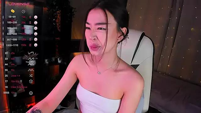 sensualily from StripChat