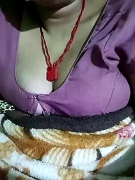 Senuhot66 webcams show profile image 