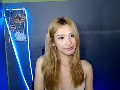 SerenaCortesi from StripChat is Freechat