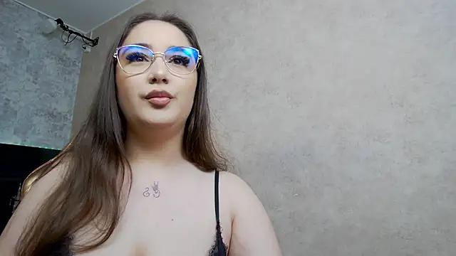 SerenaRimes from StripChat