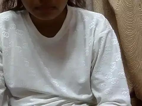 Sessy_girl2 from StripChat is Freechat