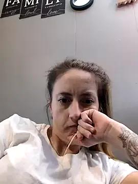 sexxxilexxxi44 from StripChat