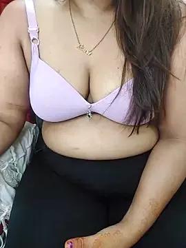 SexxyDina from StripChat