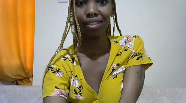 sexxygoldy from StripChat