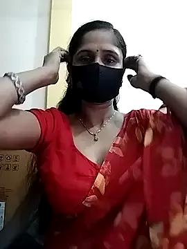 sexxyradha from StripChat