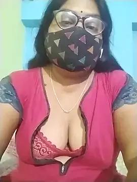 sexxyrenukaa from StripChat