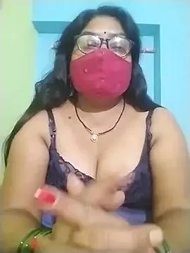 sexxyrenukaa from StripChat