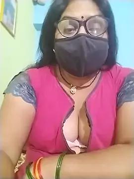 sexxyrenukaa from StripChat