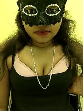 Sexy-suhana- from StripChat is Freechat