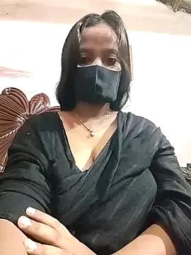 Sexy-Urmi on StripChat