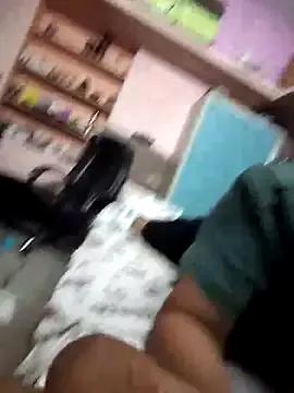 Sexy28sweetysweety webcams show profile image 