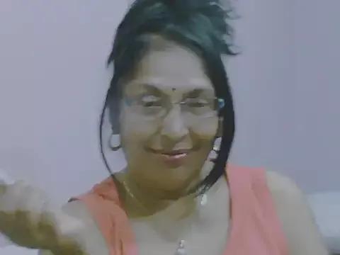 sexy69hotmum from StripChat is Freechat
