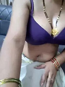 Sexy_bhabhi_ruhi from StripChat is Freechat