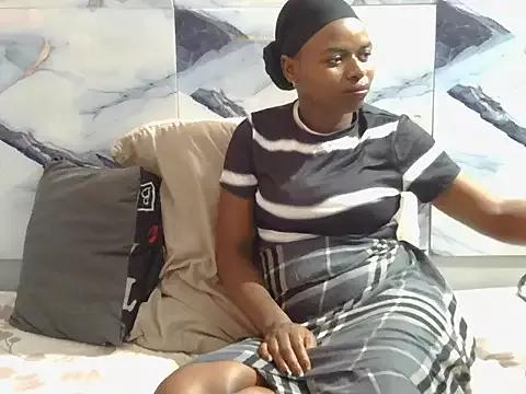 sexy_bone213 on StripChat