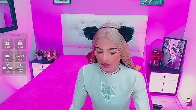 sexy_isabella_ from StripChat is Freechat