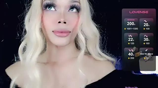 sexy_Tgirl1 from StripChat is Freechat