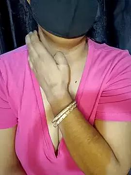 Sexy_Tiya webcams show profile image 